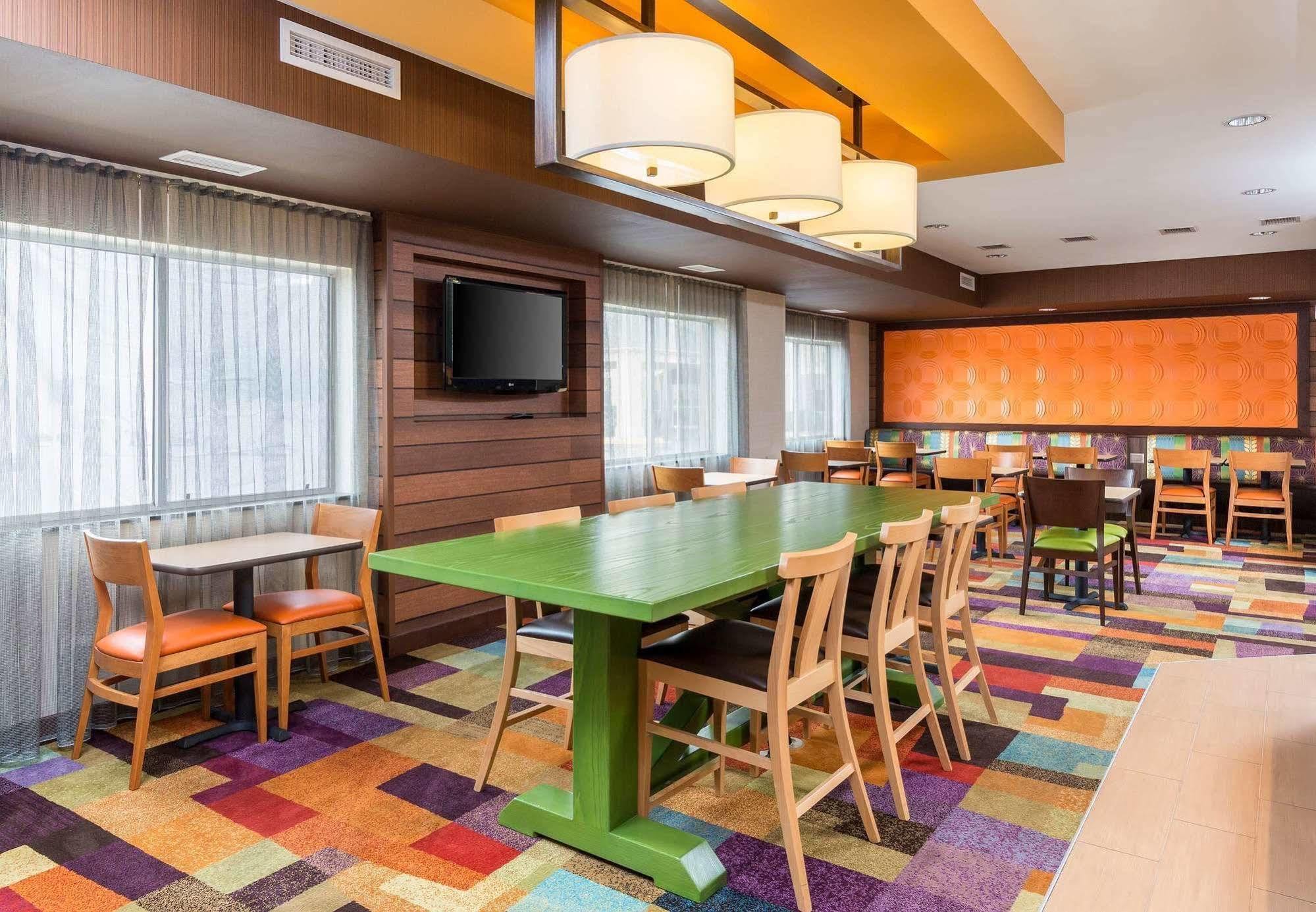 Fairfield Inn&Suites Lincoln Extérieur photo